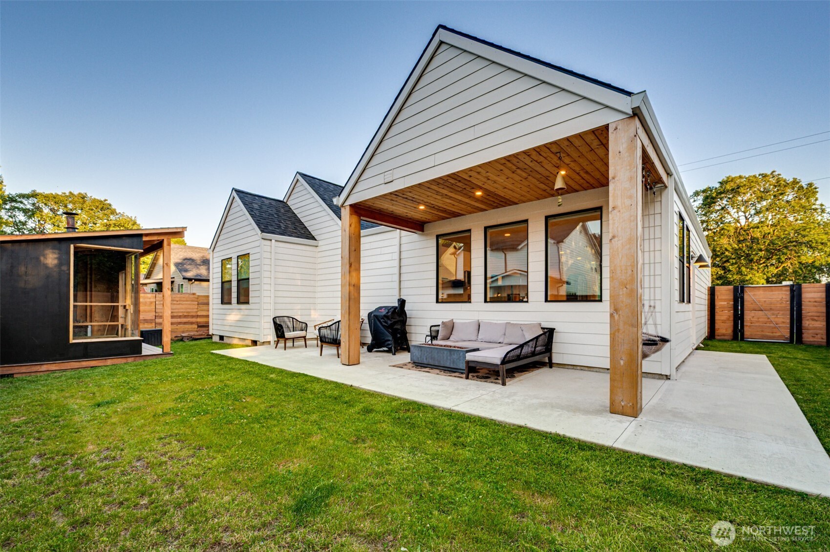 750 Washington Street Woodland WA 98674
