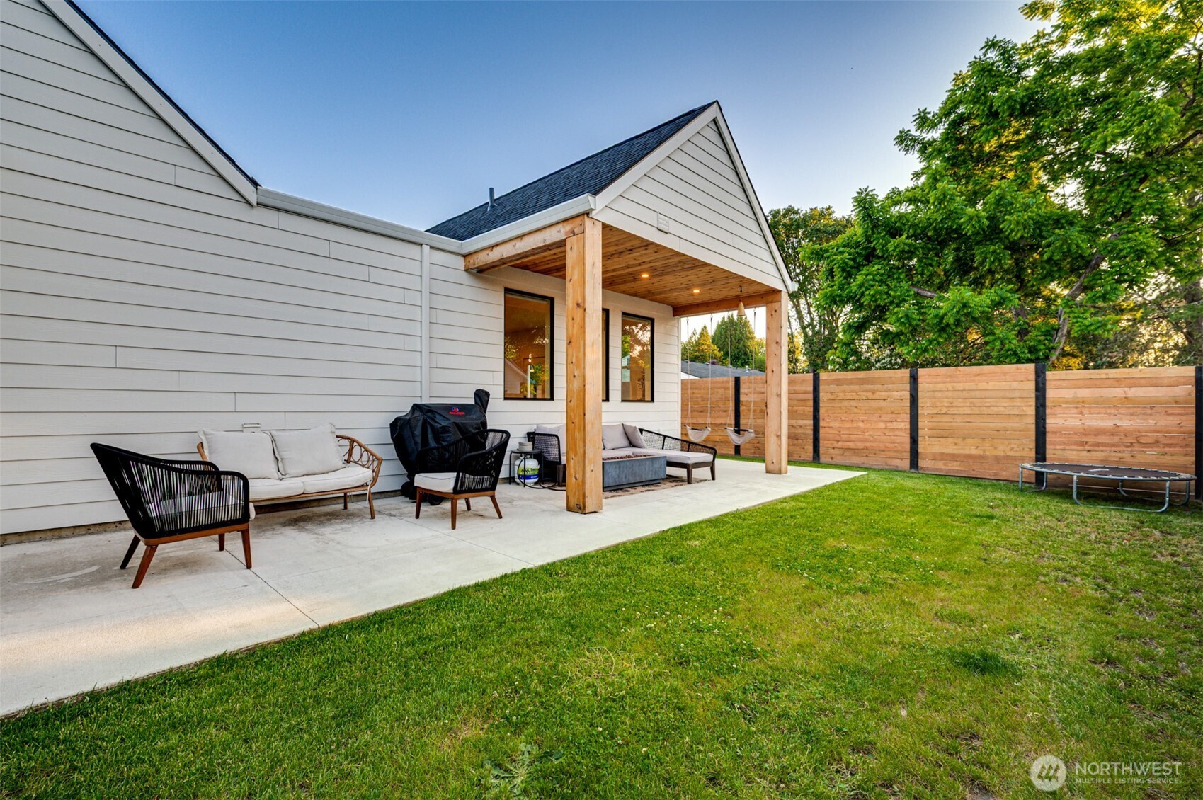 750 Washington Street Woodland WA 98674
