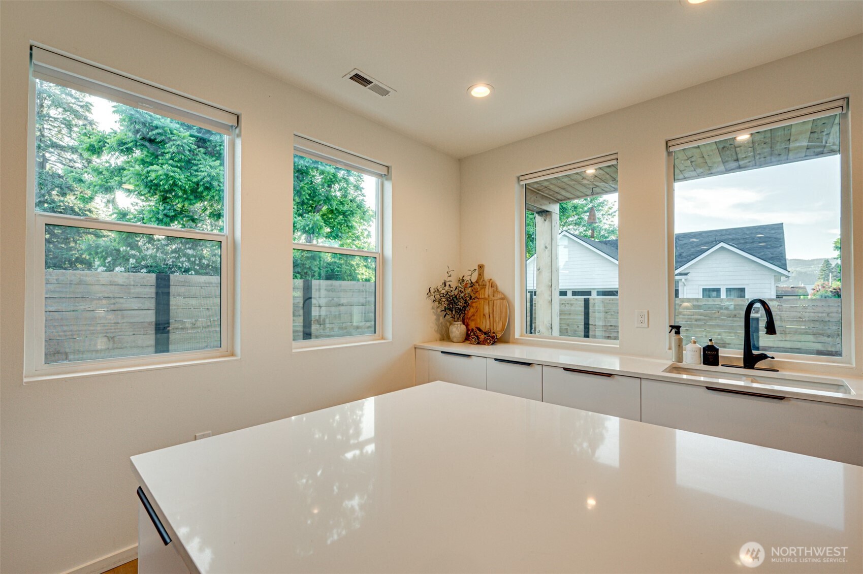 750 Washington Street Woodland WA 98674
