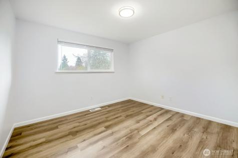 12045 SE 210th Street Kent WA 98031