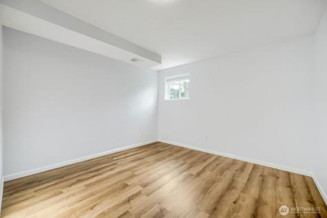 12045 SE 210th Street Kent WA 98031