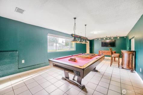 12045 SE 210th Street Kent WA 98031