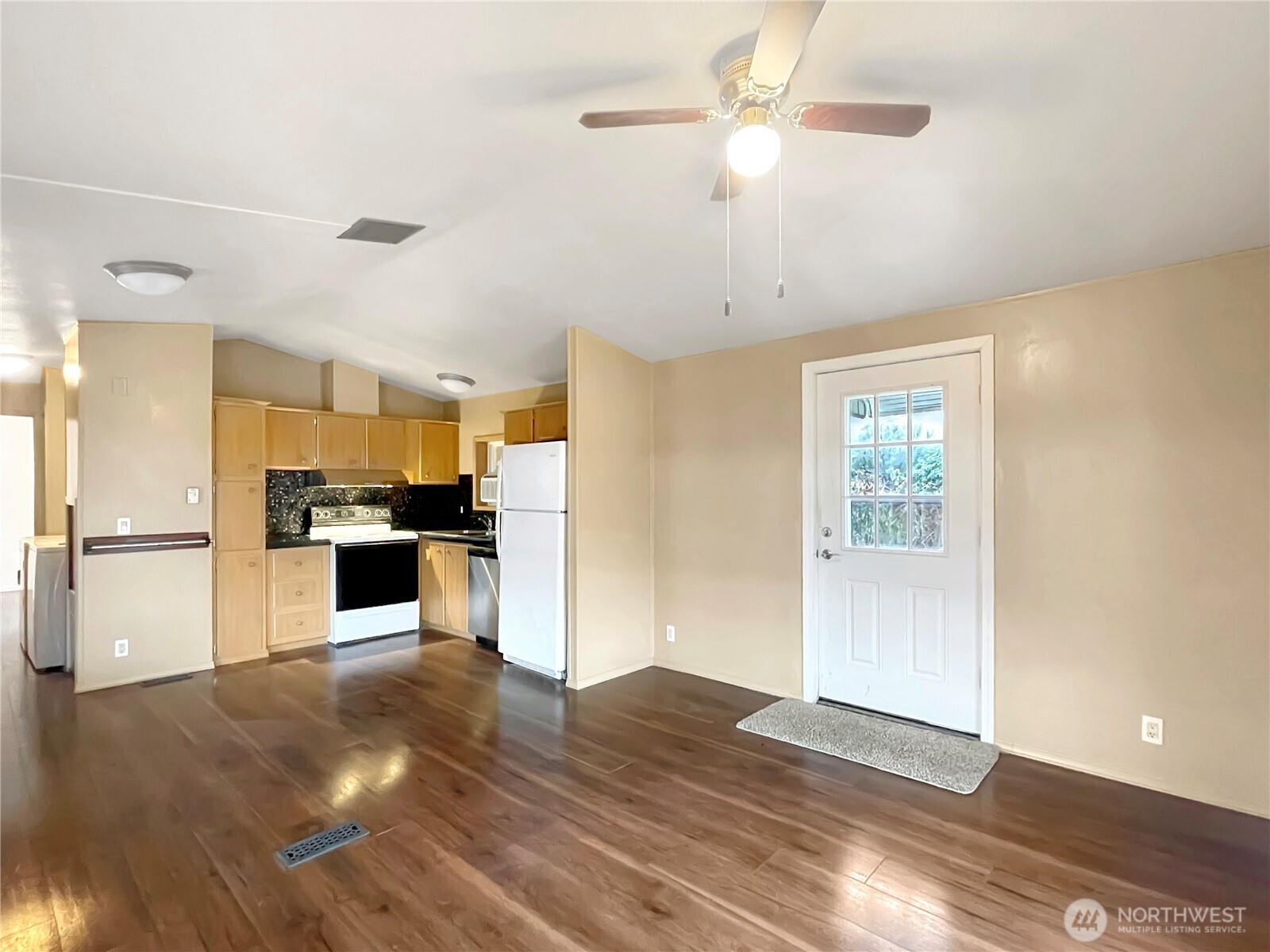1965 Westside Highway Kelso WA 98626