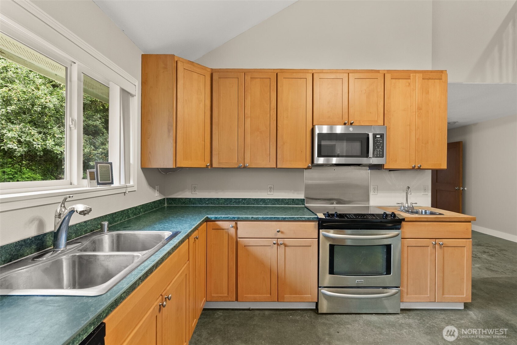 33 Rustemeyer Road Aberdeen WA 98520