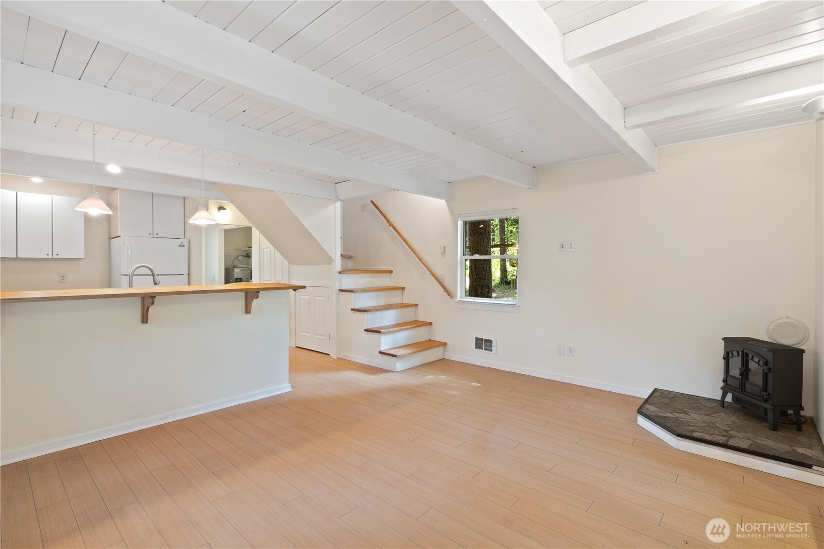 6182 Chestnut Drive Maple Falls WA 98266