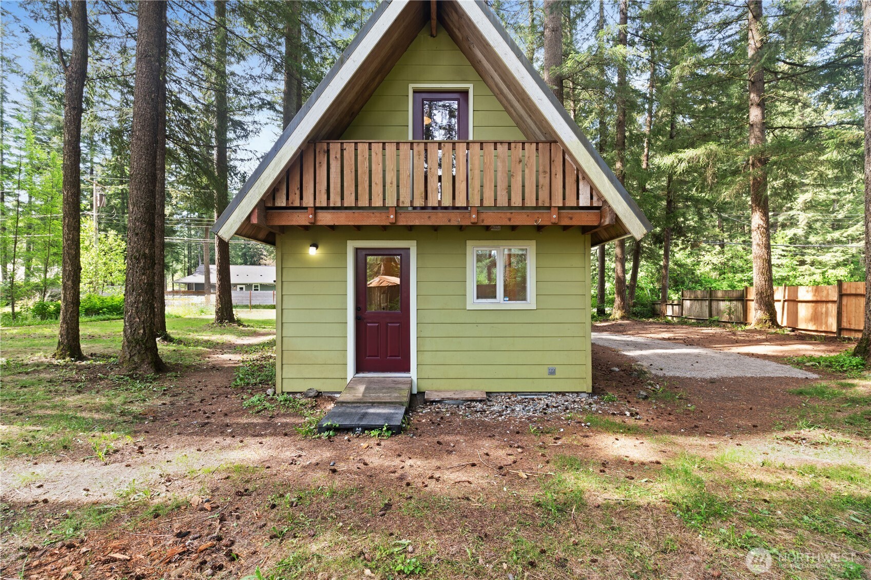 6182 Chestnut Drive Maple Falls WA 98266