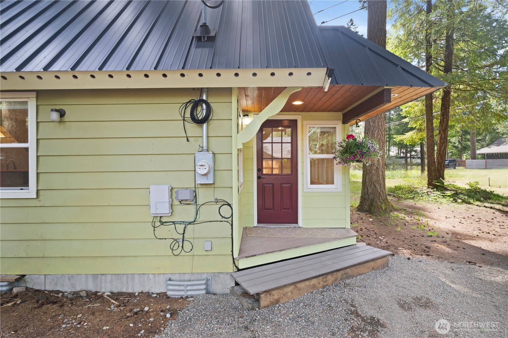 6182 Chestnut Drive Maple Falls WA 98266