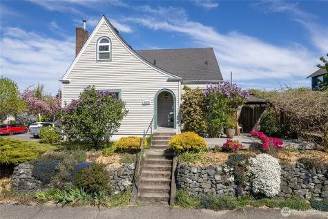 923 N Junett Street Tacoma WA 98406