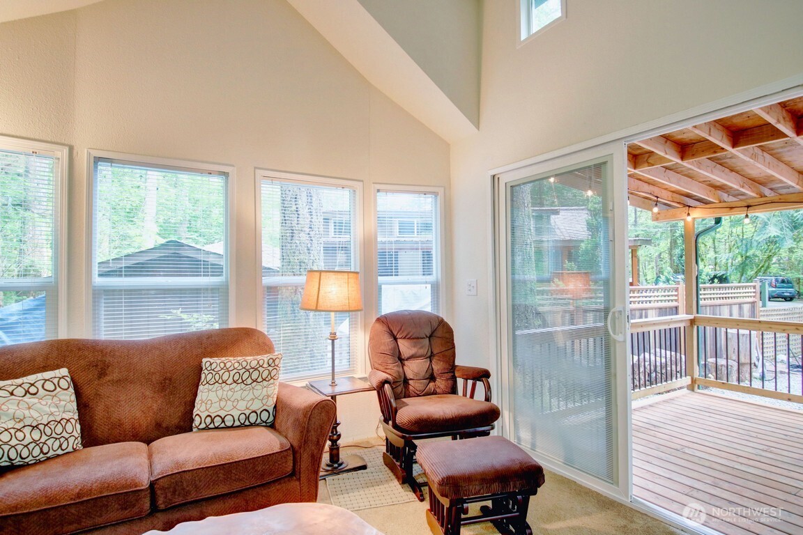 20 Goldrush Road Deming WA 98244