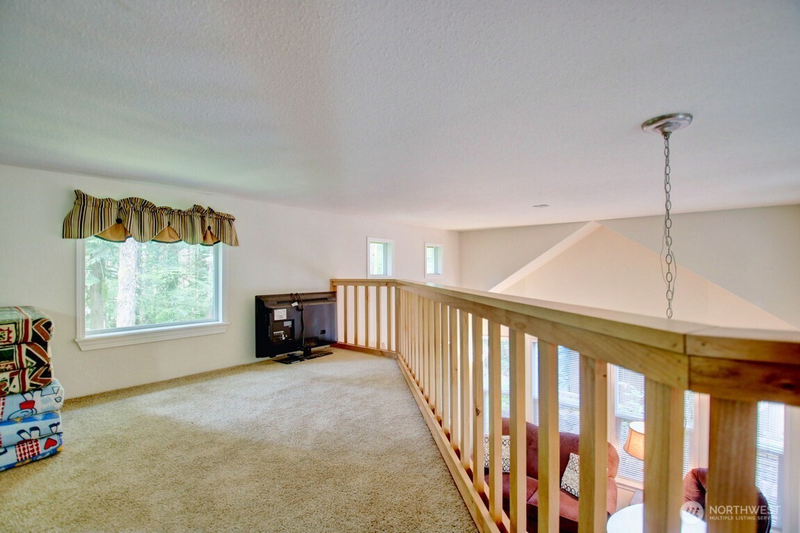 20 Goldrush Road Deming WA 98244