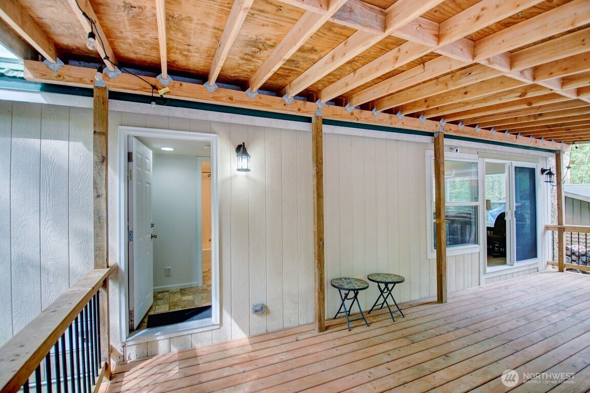 20 Goldrush Road Deming WA 98244