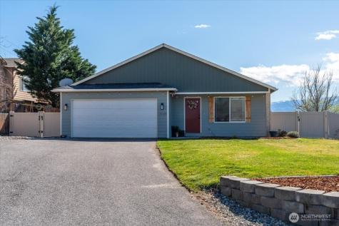 3949 NE Vista Del Rey Drive East Wenatchee WA 98802
