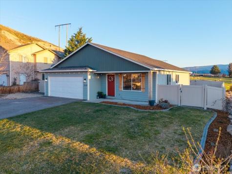 3949 NE Vista Del Rey Drive East Wenatchee WA 98802