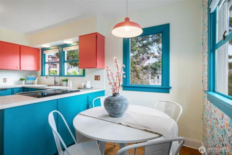 801 16th Avenue Seattle WA 98122