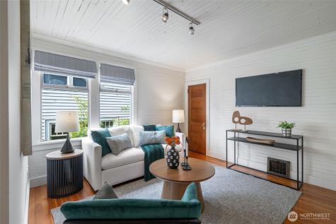 801 16th Avenue Seattle WA 98122