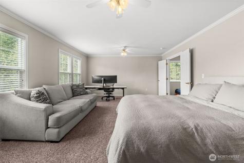 23412 SE 260th Court Maple Valley WA 98038