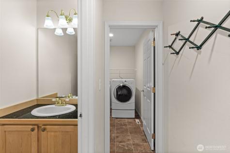 23412 SE 260th Court Maple Valley WA 98038