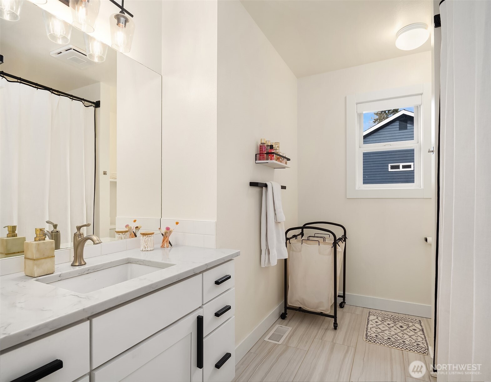 2826 107th Place SE Everett WA 98208