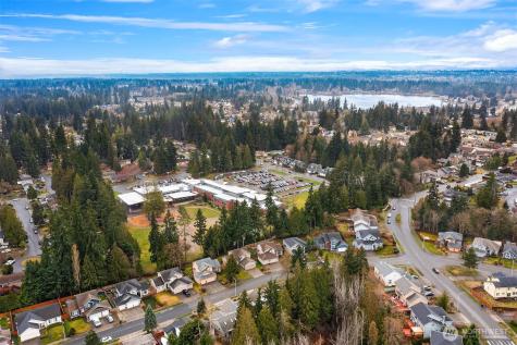 2826 107th Place SE Everett WA 98208