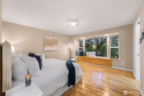 16828 NE 18th Street Bellevue WA 98008