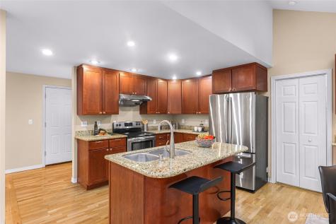 16828 NE 18th Street Bellevue WA 98008