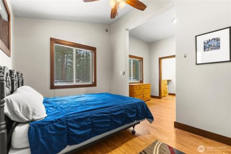 21 Twin Lakes Drive Winthrop WA 98862