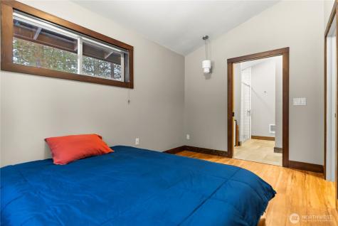21 Twin Lakes Drive Winthrop WA 98862