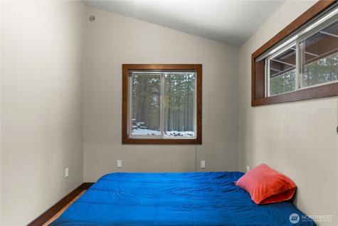 21 Twin Lakes Drive Winthrop WA 98862