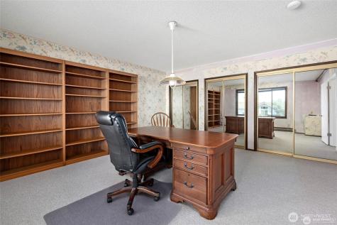 1505 West Beach Road Oak Harbor WA 98277