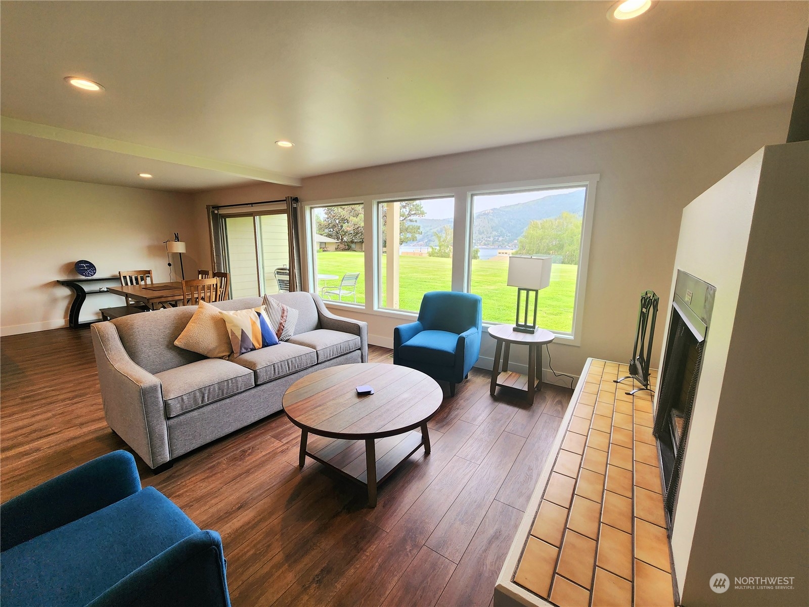 1 Lodge 623-a Manson WA 98831
