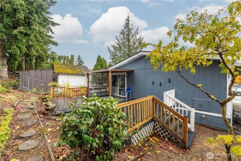 704 87th Avenue NE Lake Stevens WA 98258
