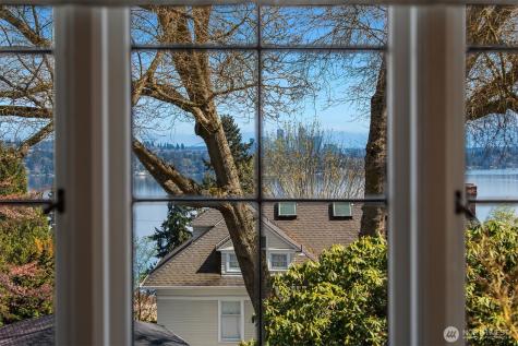 115 Dorffel Drive E Seattle WA 98112