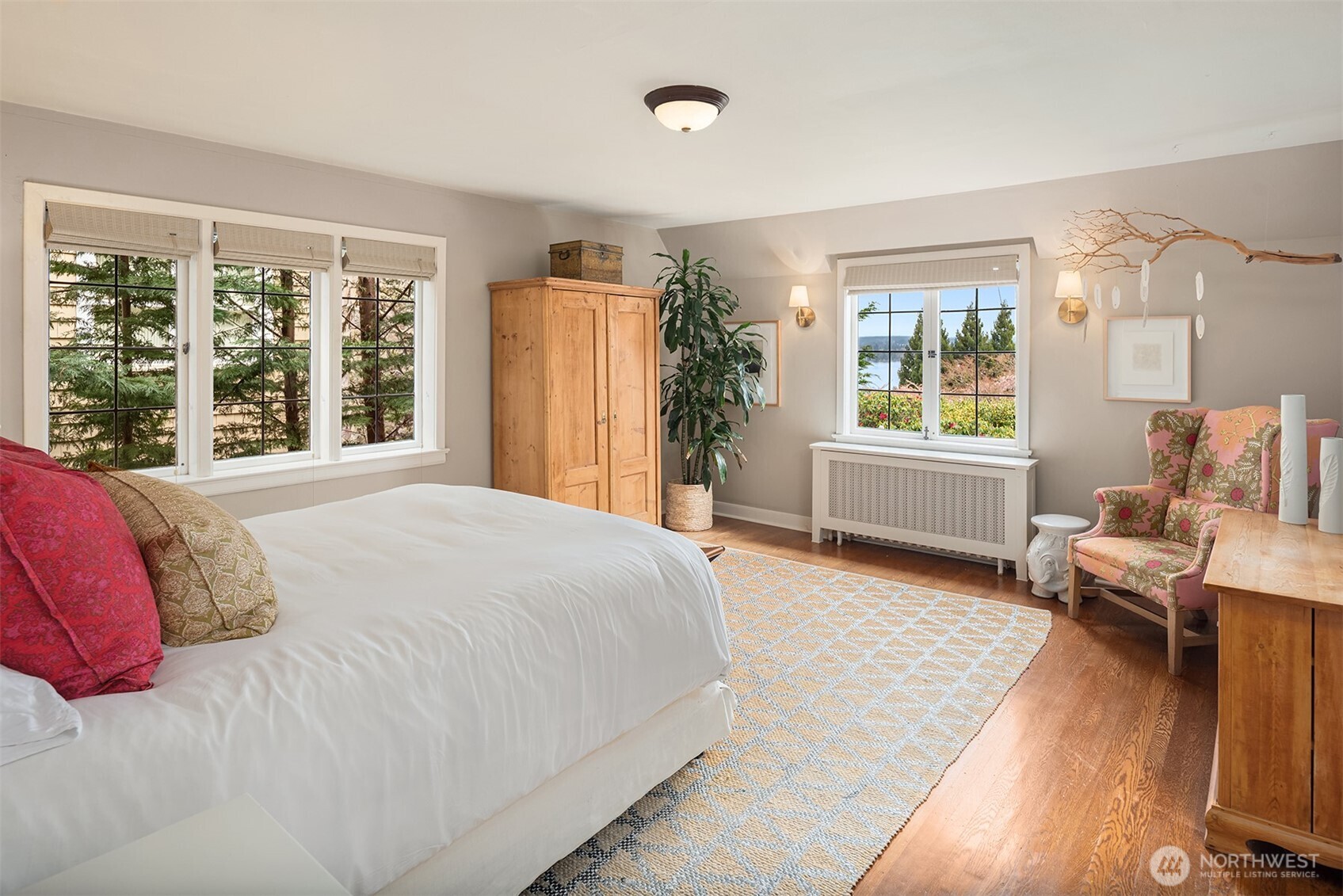 115 Dorffel Drive E Seattle WA 98112