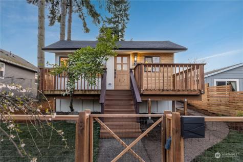 8833 17th Seattle WA 98106