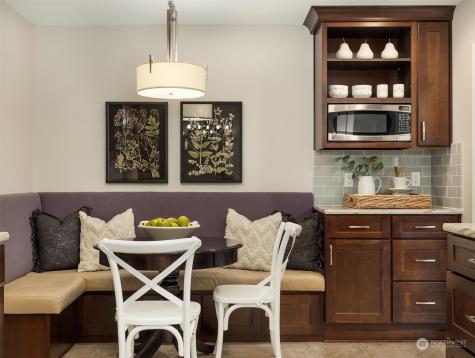 6040 86th Avenue Se Mercer Island WA 98040