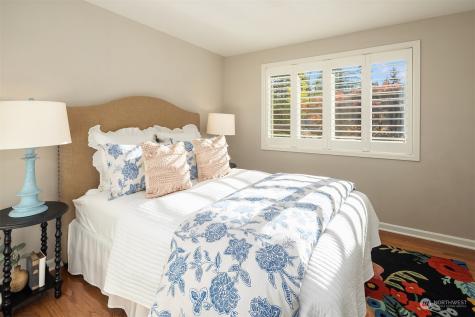 6040 86th Avenue Se Mercer Island WA 98040