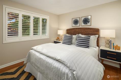 6040 86th Avenue Se Mercer Island WA 98040