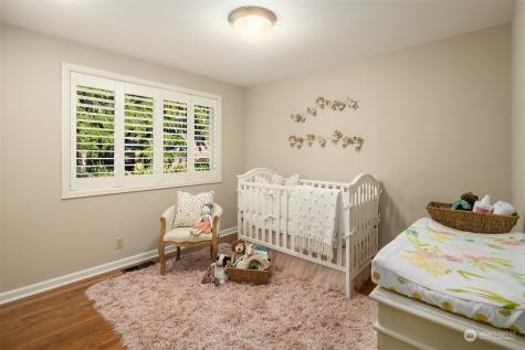 6040 86th Avenue Se Mercer Island WA 98040