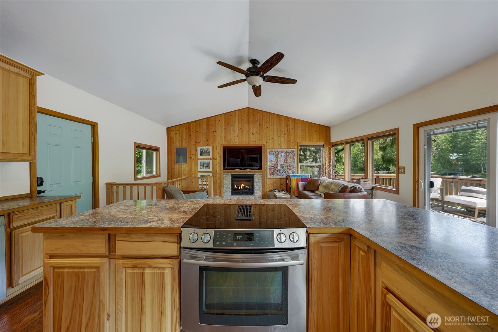 292 NE Lake Drive Tahuya WA 98588