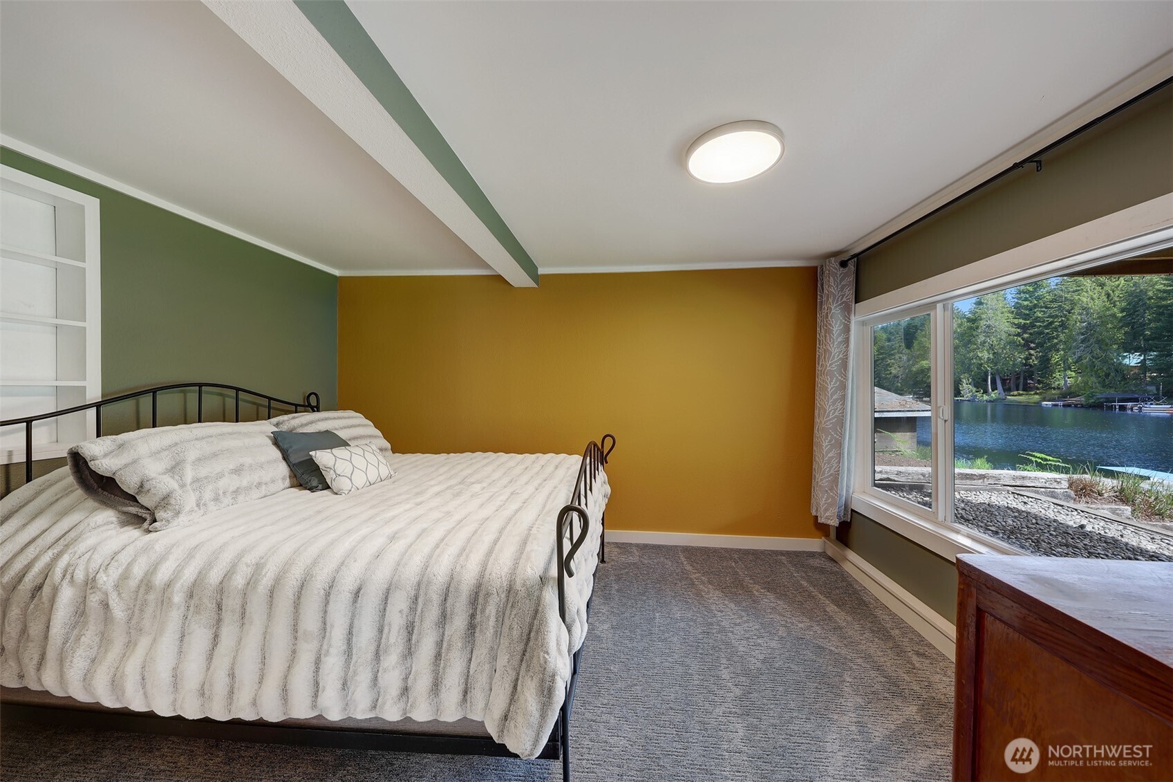292 NE Lake Drive Tahuya WA 98588