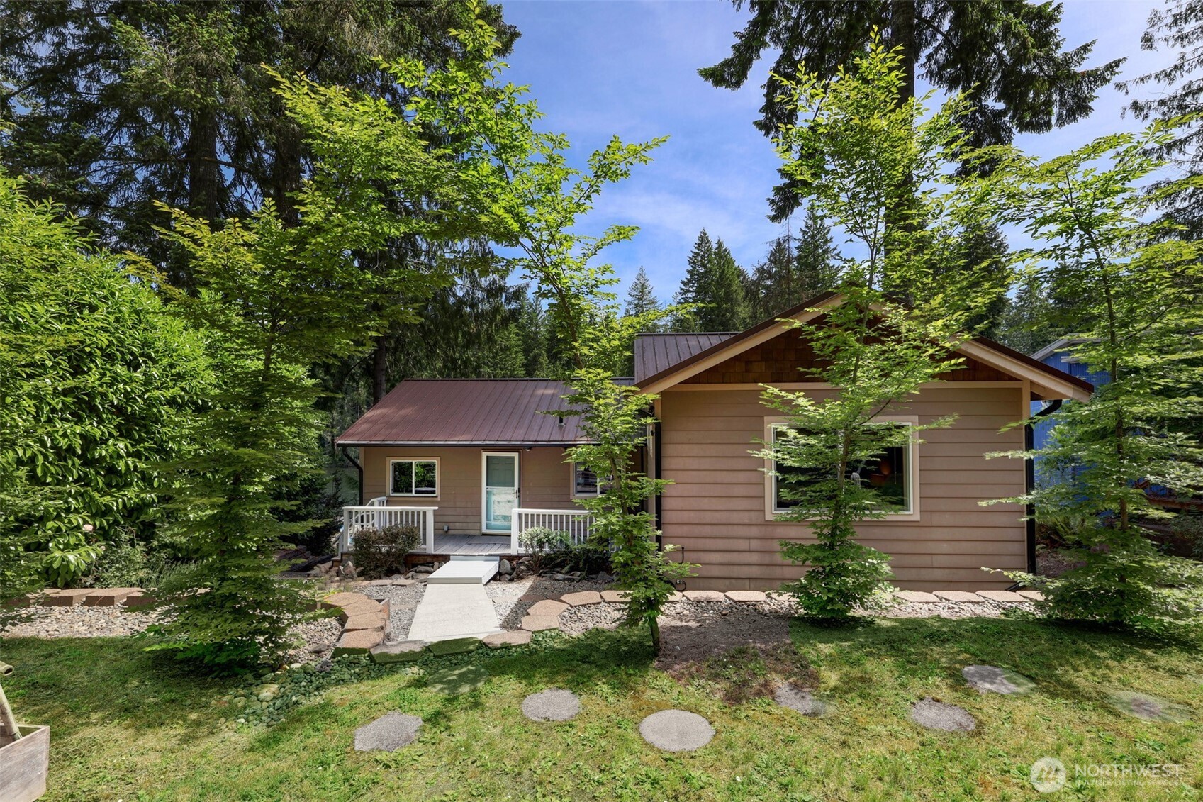 292 NE Lake Drive Tahuya WA 98588