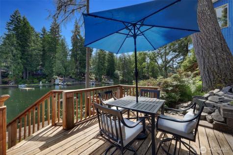 292 NE Lake Drive Tahuya WA 98588
