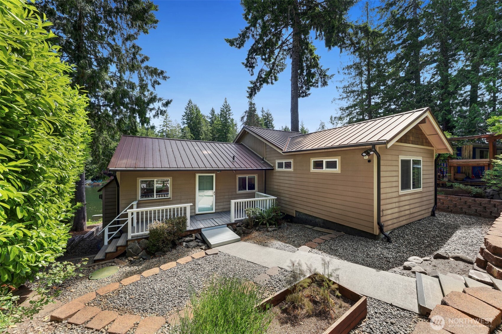 292 NE Lake Drive Tahuya WA 98588