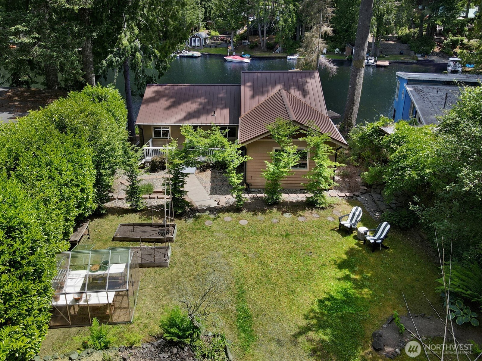 292 NE Lake Drive Tahuya WA 98588