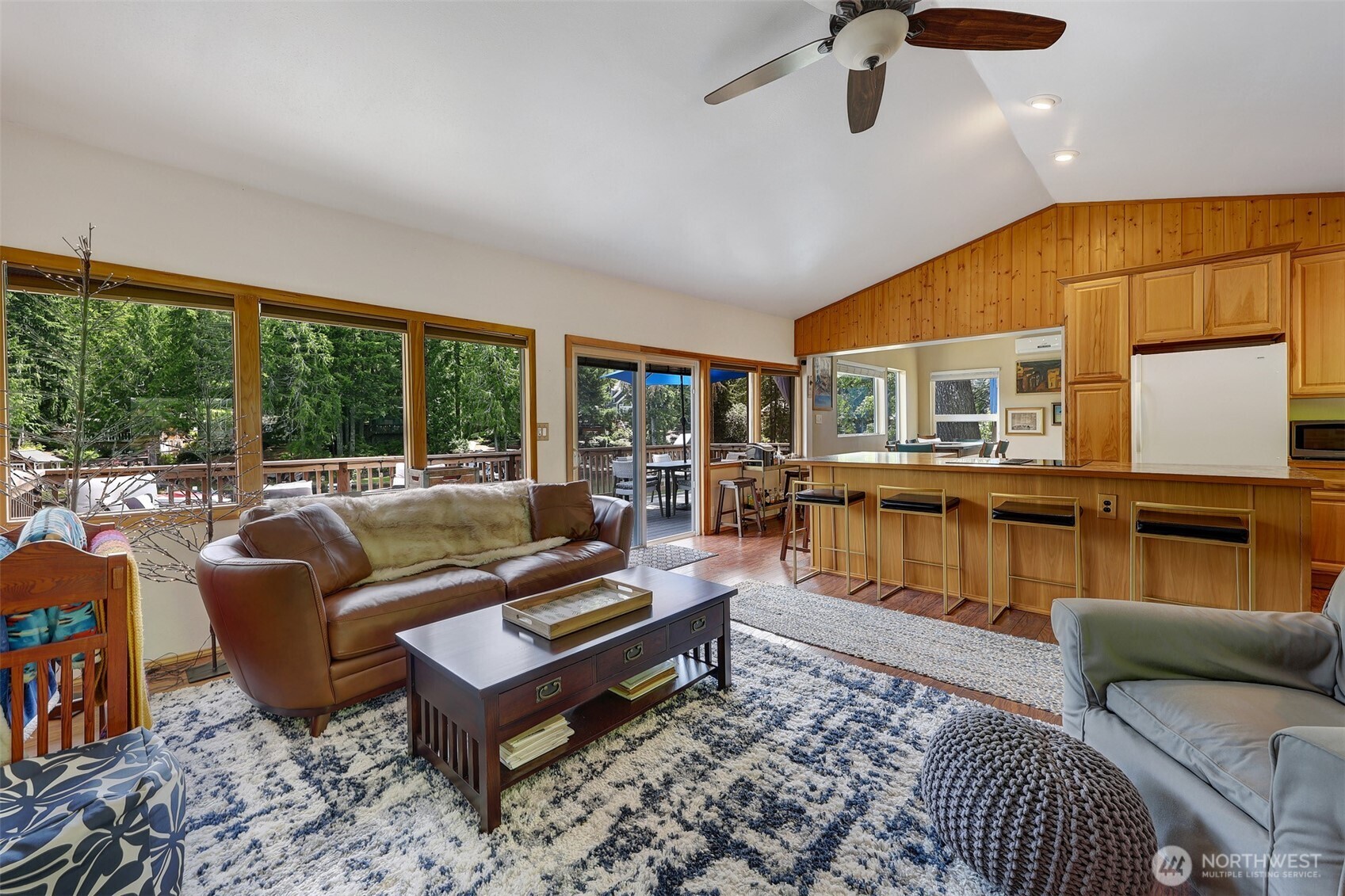 292 NE Lake Drive Tahuya WA 98588