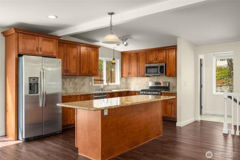 16204 Main Street Bellevue WA 98008
