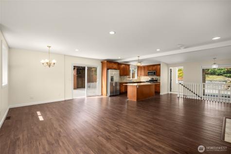 16204 Main Street Bellevue WA 98008