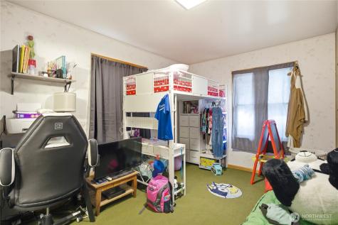 417 N Sanders Street Chelan WA 98816