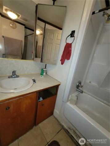 9951 Highland Drive NE Moses Lake WA 98837