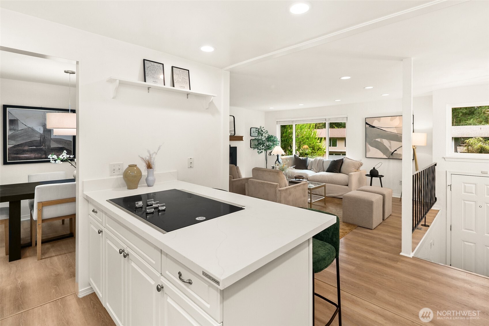 19044 NE 165th Place Woodinville WA 98072